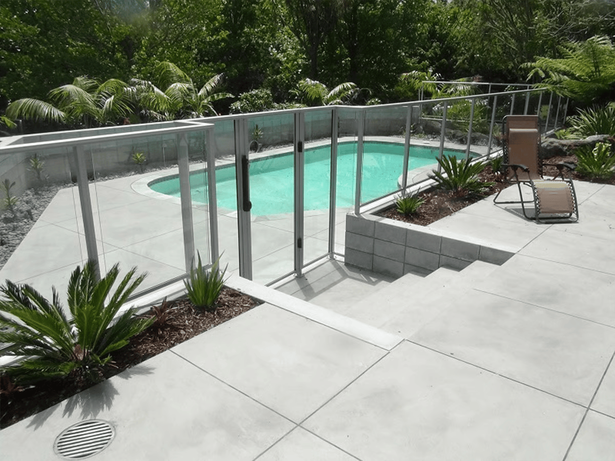 pool-fence-gal-01