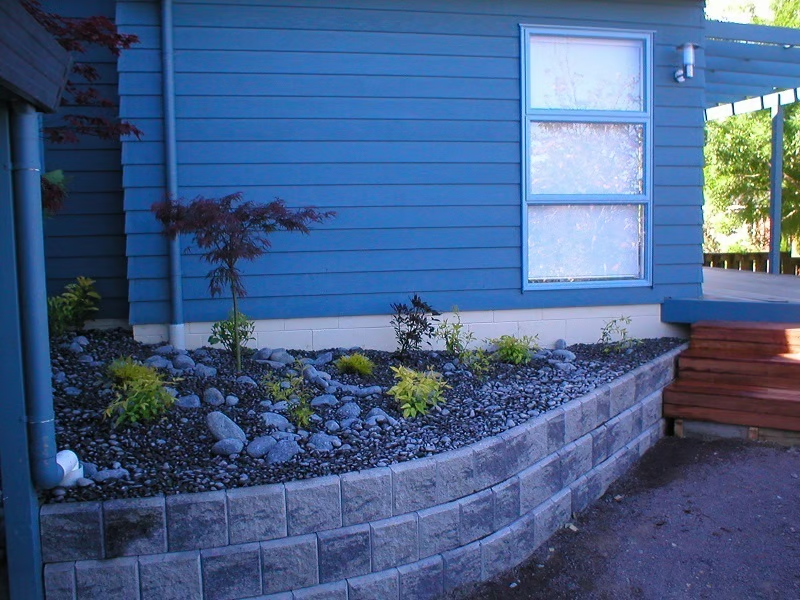 warwick-price-retaining-walls-gallery-18